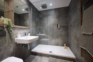 Photo 2- click for photo gallery